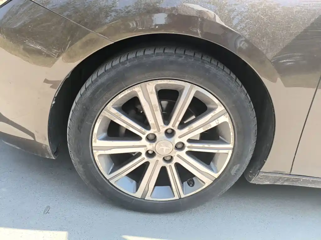 Peugeot 408 — миниатюра 23