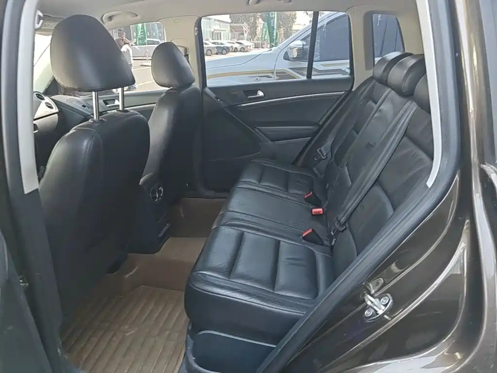 Volkswagen Tiguan — миниатюра 17