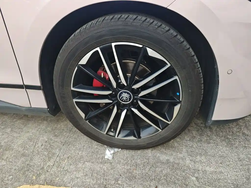 BYD Qin L — миниатюра 8