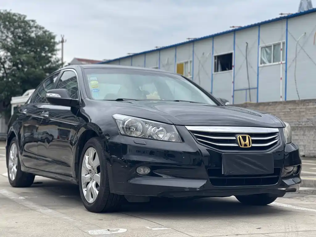Honda Accord — миниатюра 5
