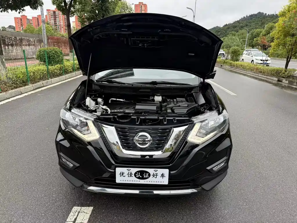 Nissan X-Trail — миниатюра 8