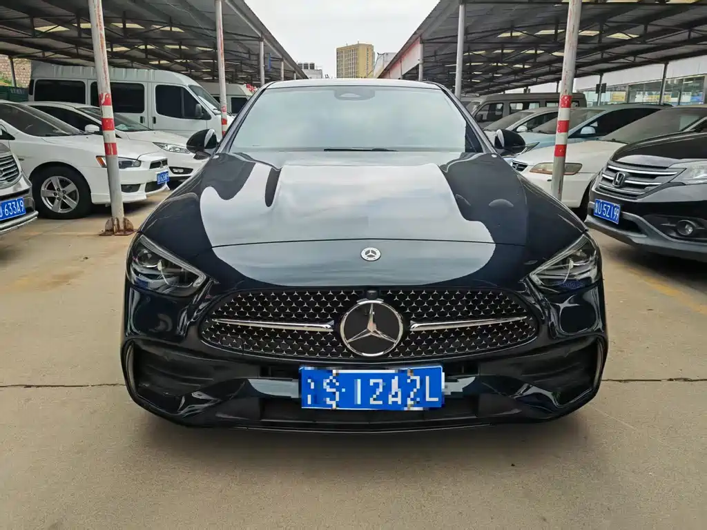 Mercedes-Benz C-Class — миниатюра 2