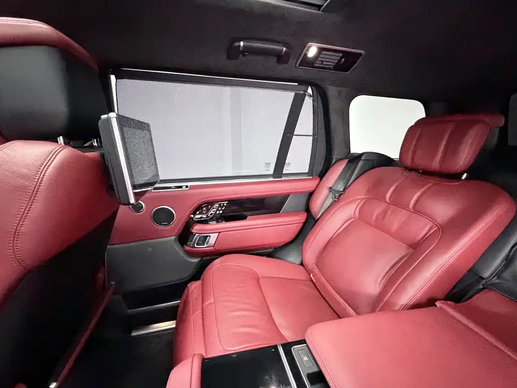Land Rover Range Rover — миниатюра 18
