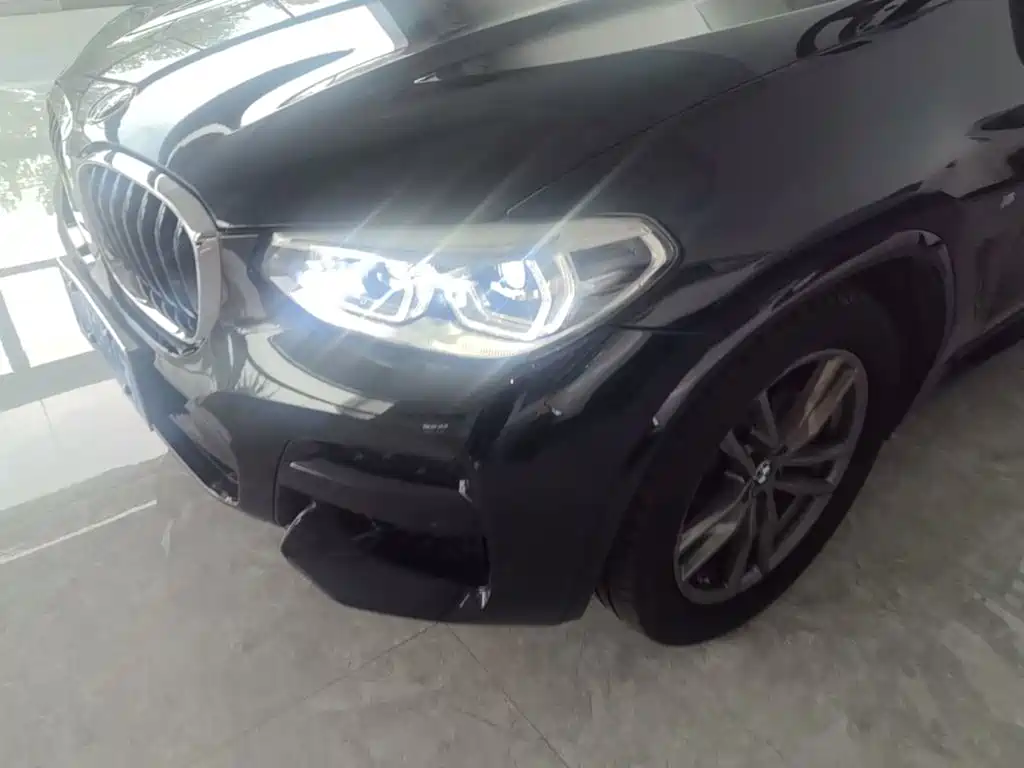BMW X3 — миниатюра 24