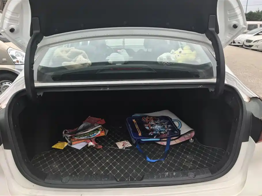 Changan Eado 2020 PLUS NE 1.4T GDI DCT Luxury