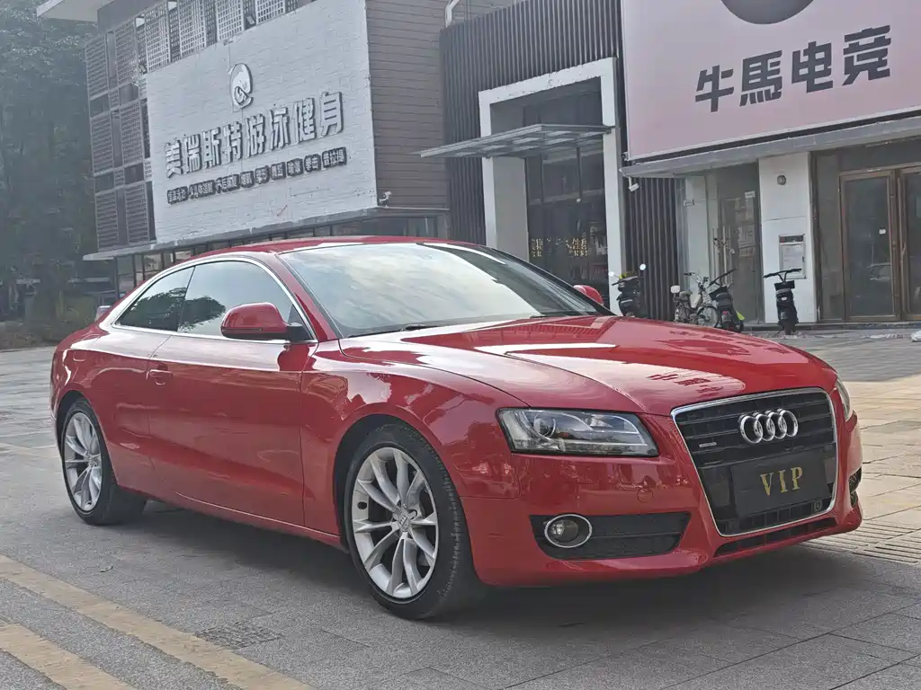 Audi A5 2008 3.2 coupe quattro