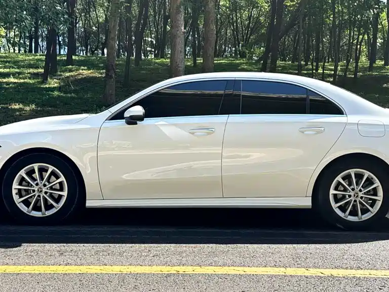 Mercedes-Benz A-Class — миниатюра 16