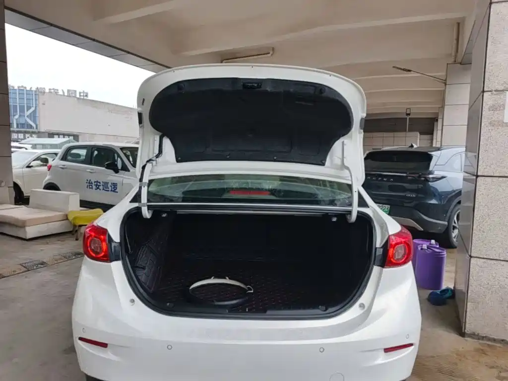 Mazda 3 Axela — миниатюра 19