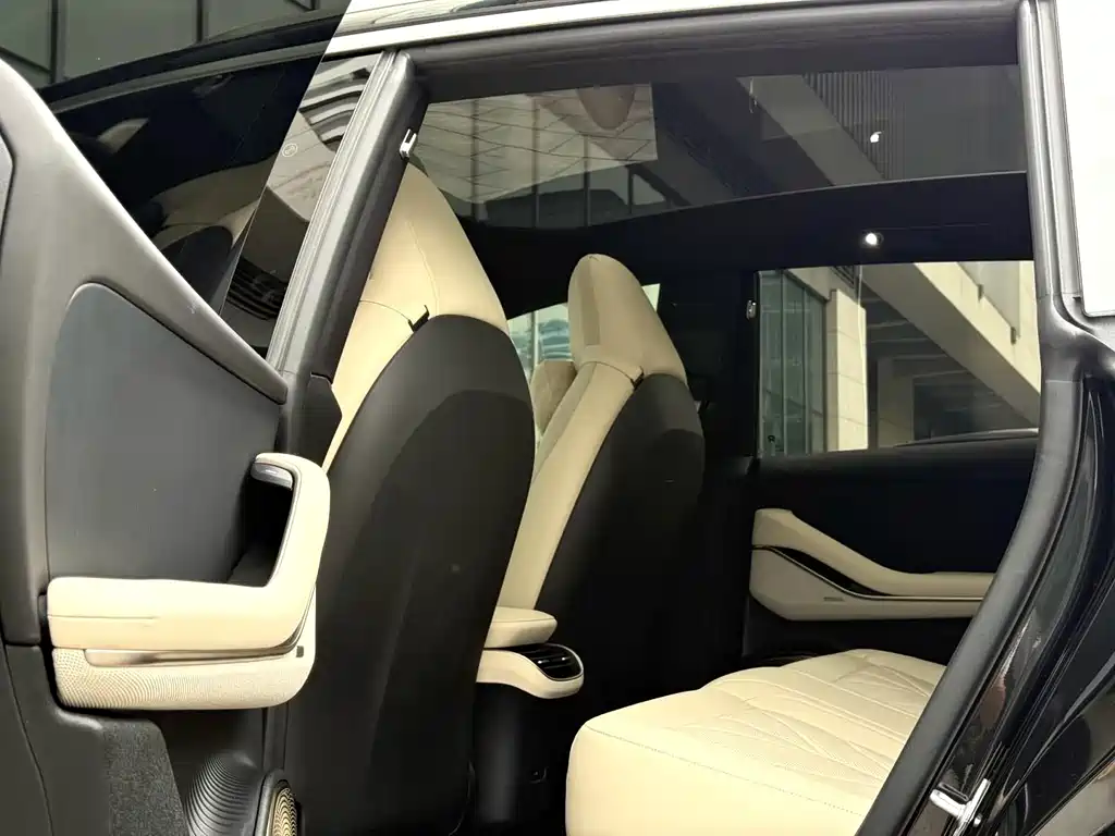 NIO ET5T — миниатюра 7