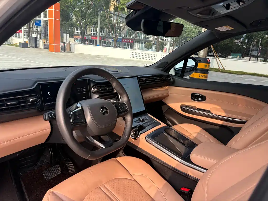 NIO ES6 — миниатюра 9