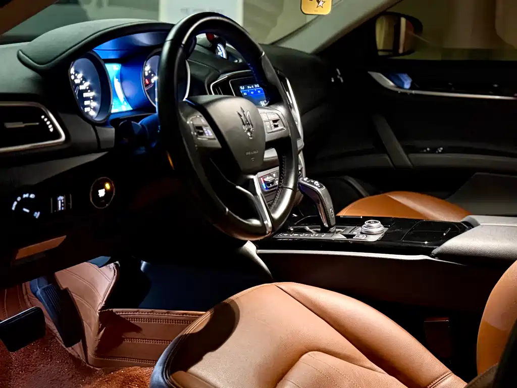 Maserati Ghibli 2019 3.0T Standard V