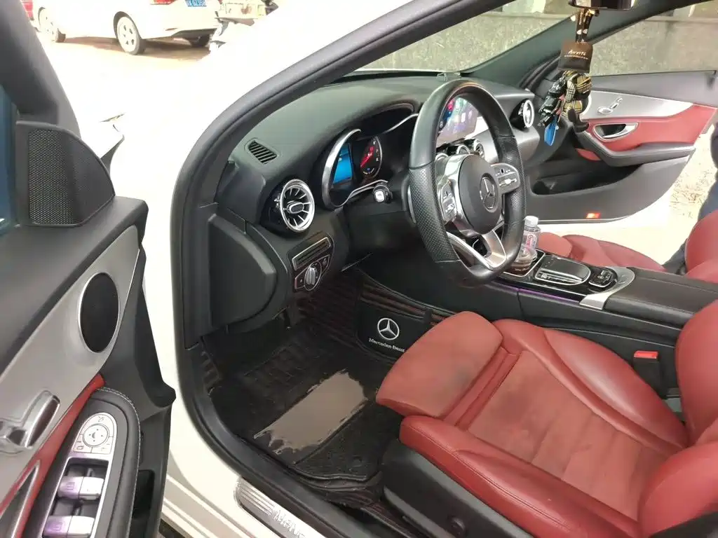 Mercedes-Benz C-Class — миниатюра 14