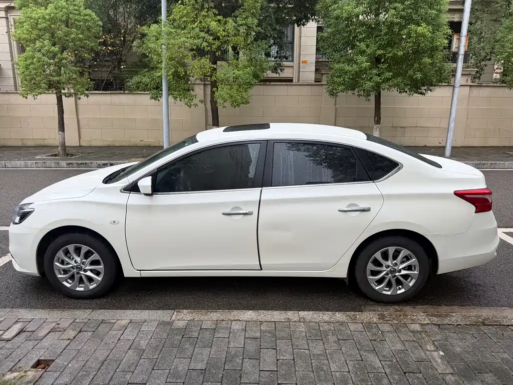 Nissan Sylphy — миниатюра 4