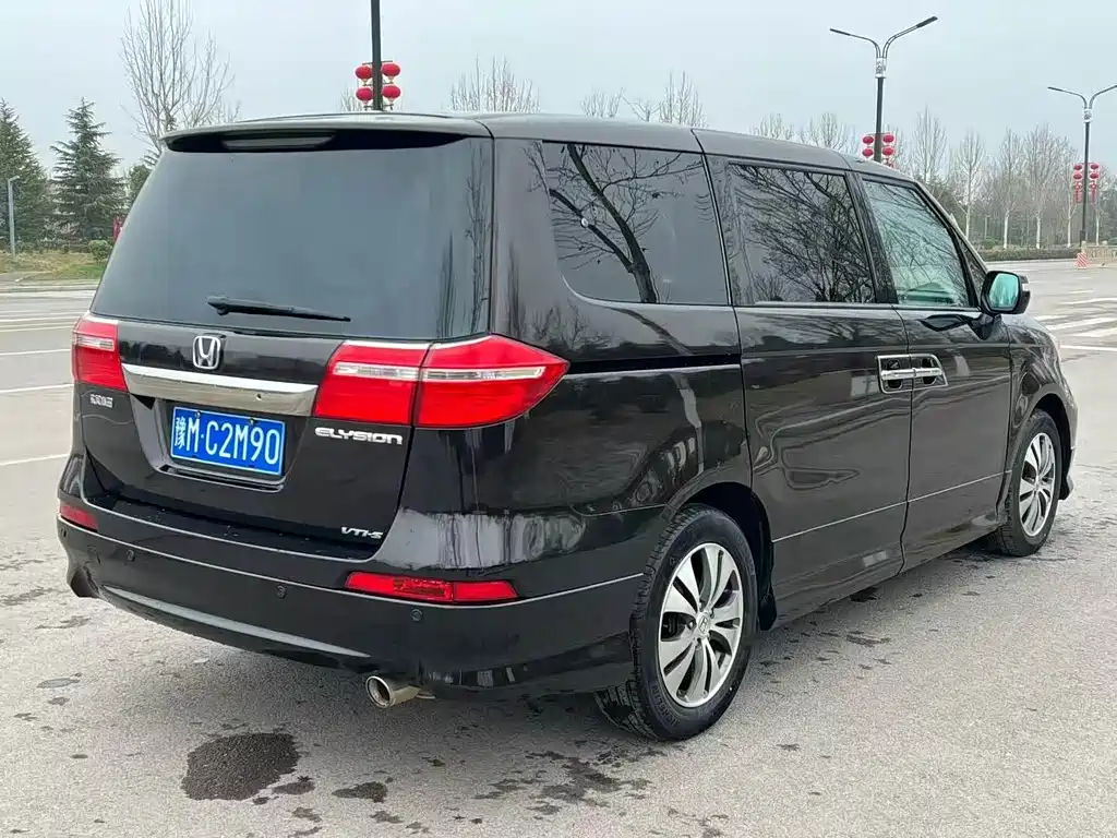 Honda Elysion 2012 2.4L VTi-S Luxury