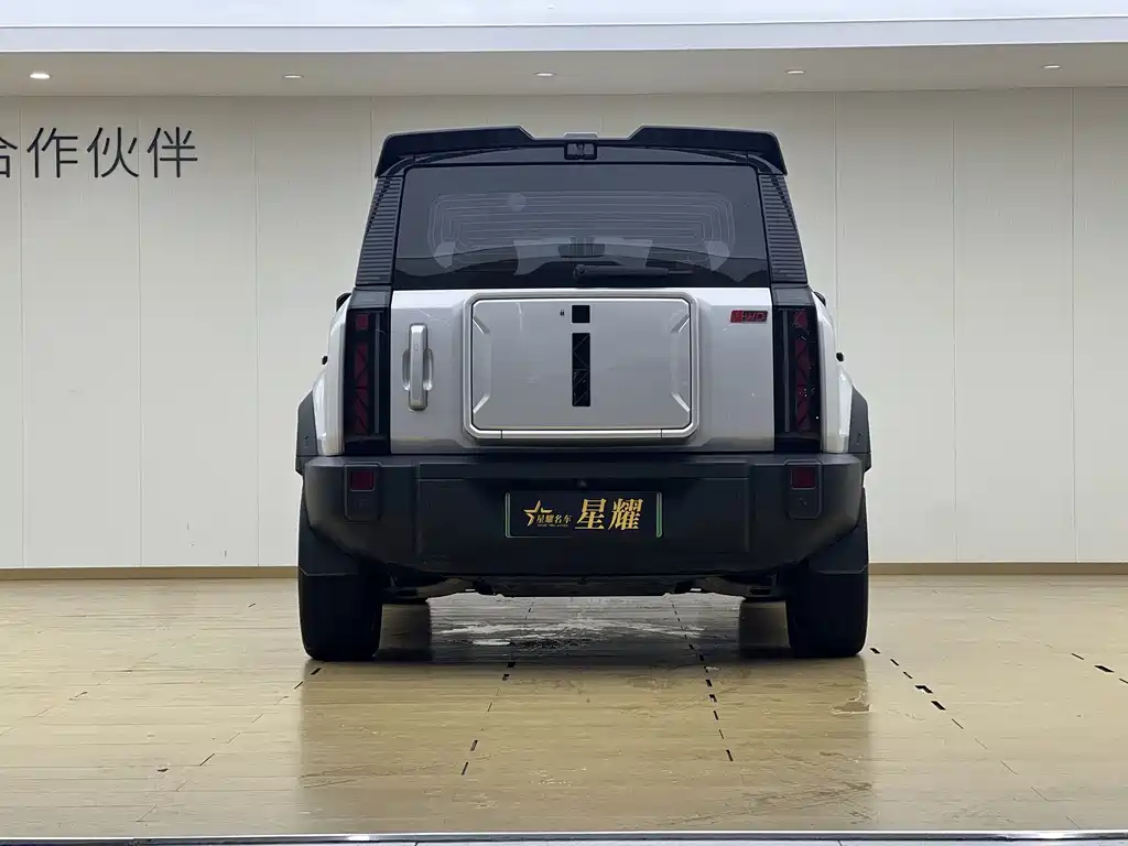 iCAR iCAR 03 — миниатюра 20