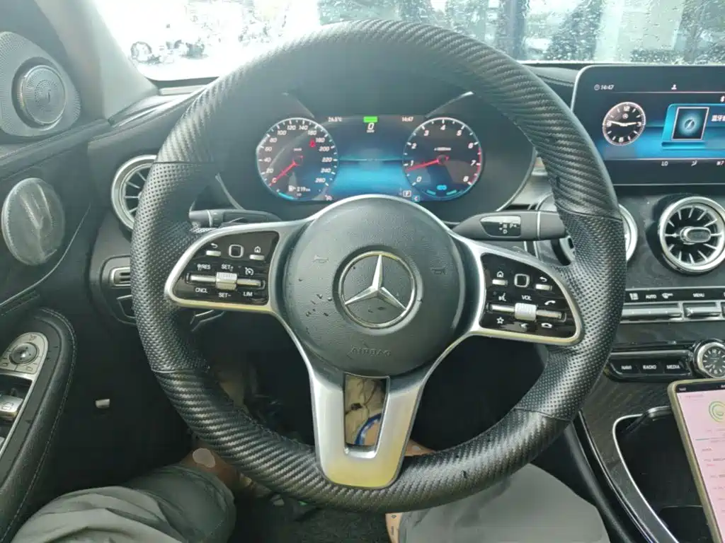 Mercedes-Benz C-Class — миниатюра 3