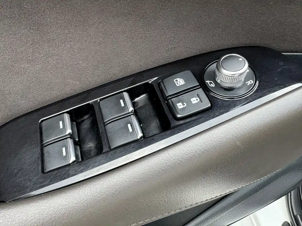 Mazda Atenza - фото 39