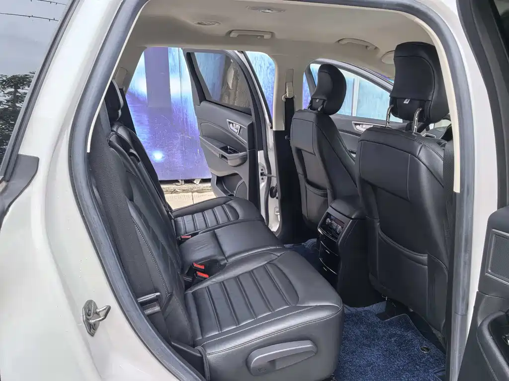 Ford Edge 2016 EcoBoost 245 7 мест