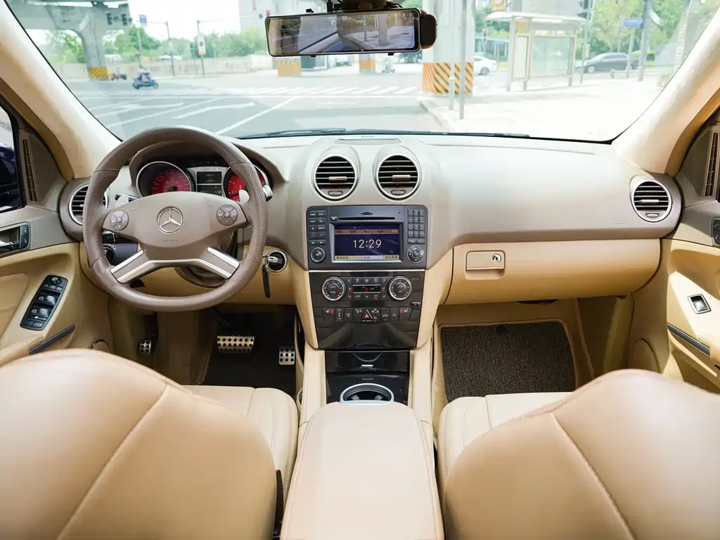 Mercedes-Benz M-Class AMG — миниатюра 5