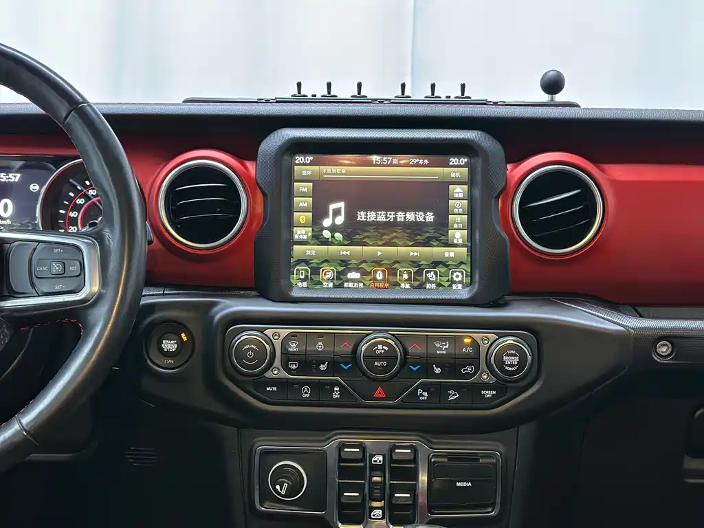 Jeep Wrangler — миниатюра 9