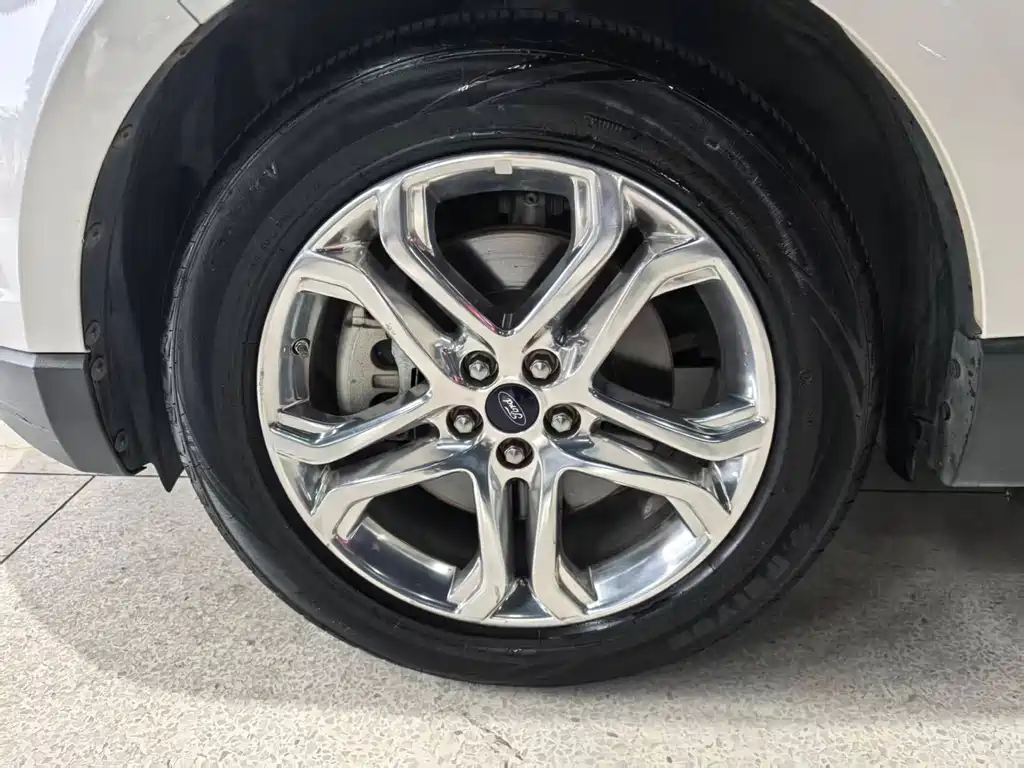 Ford Edge 2018 EcoBoost 245 7 мест V