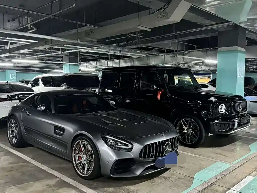 MERCEDES-BENZ AMG GT