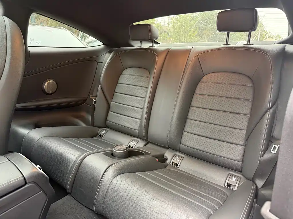 Mercedes-Benz C-Class (Import) — миниатюра 5