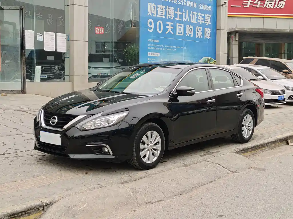 Nissan Teana 2018