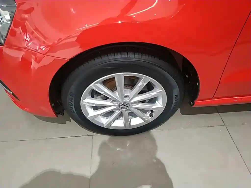 Volkswagen Polo — миниатюра 23
