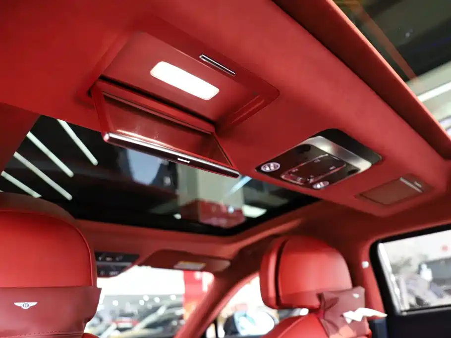 Bentley Flying Spur — миниатюра 23