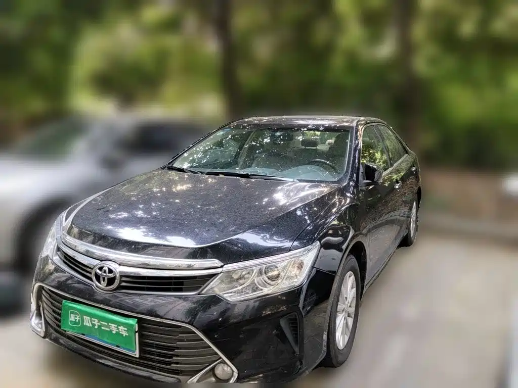 Toyota Camry — миниатюра 2