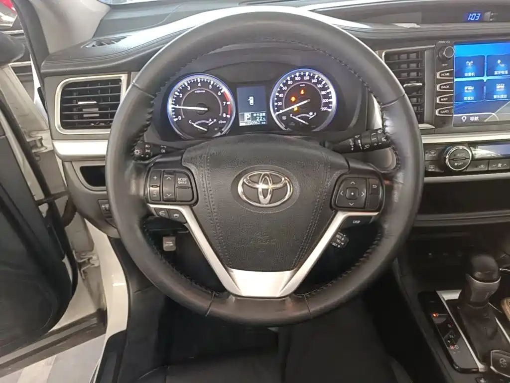 Toyota Highlander — миниатюра 11