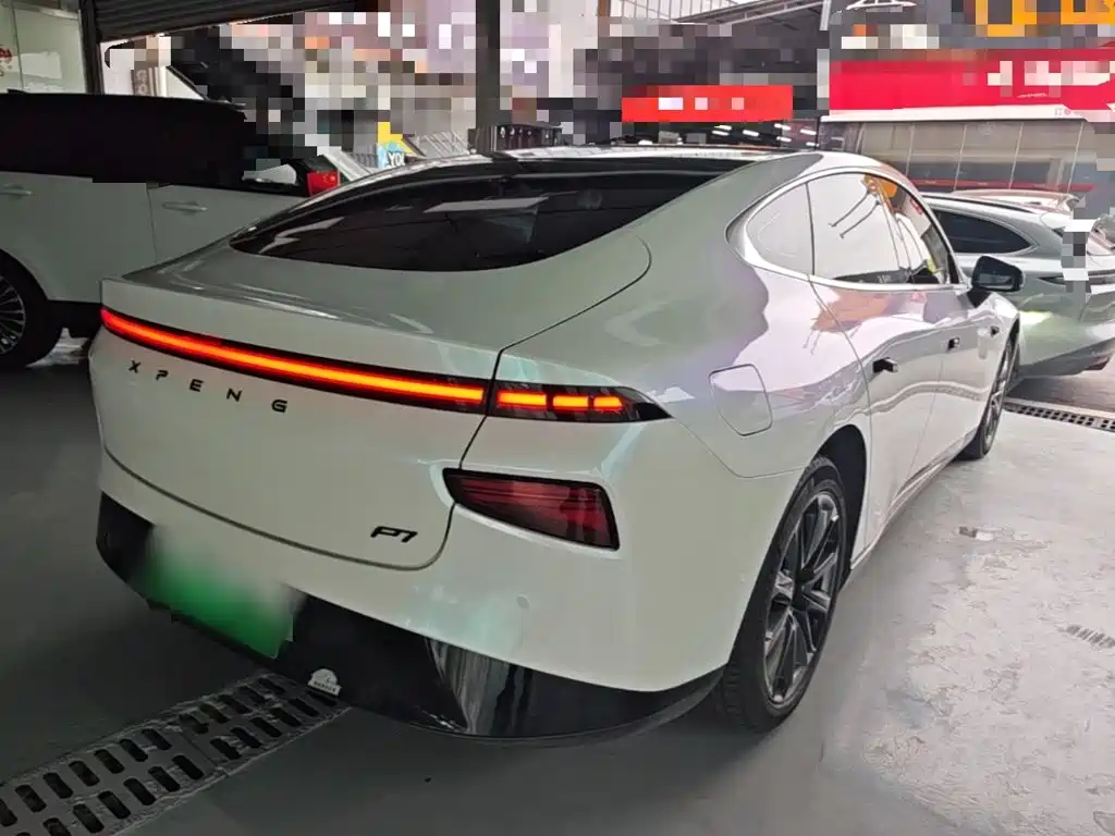 XPeng P7 — миниатюра 7
