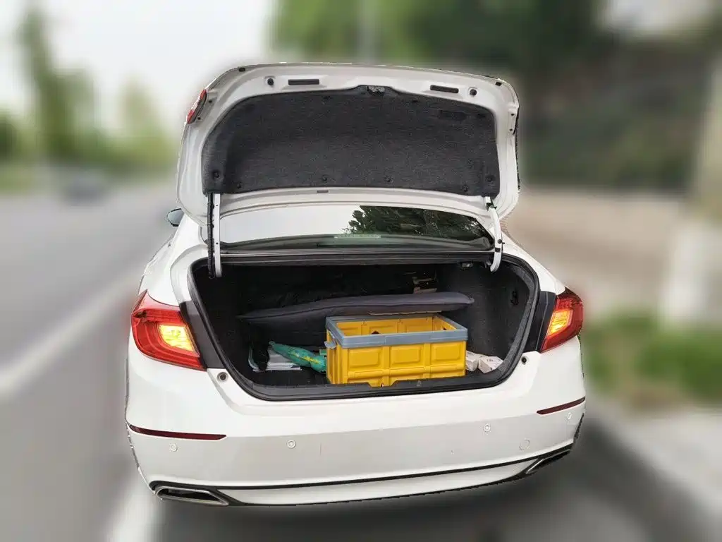 Honda Accord — миниатюра 10