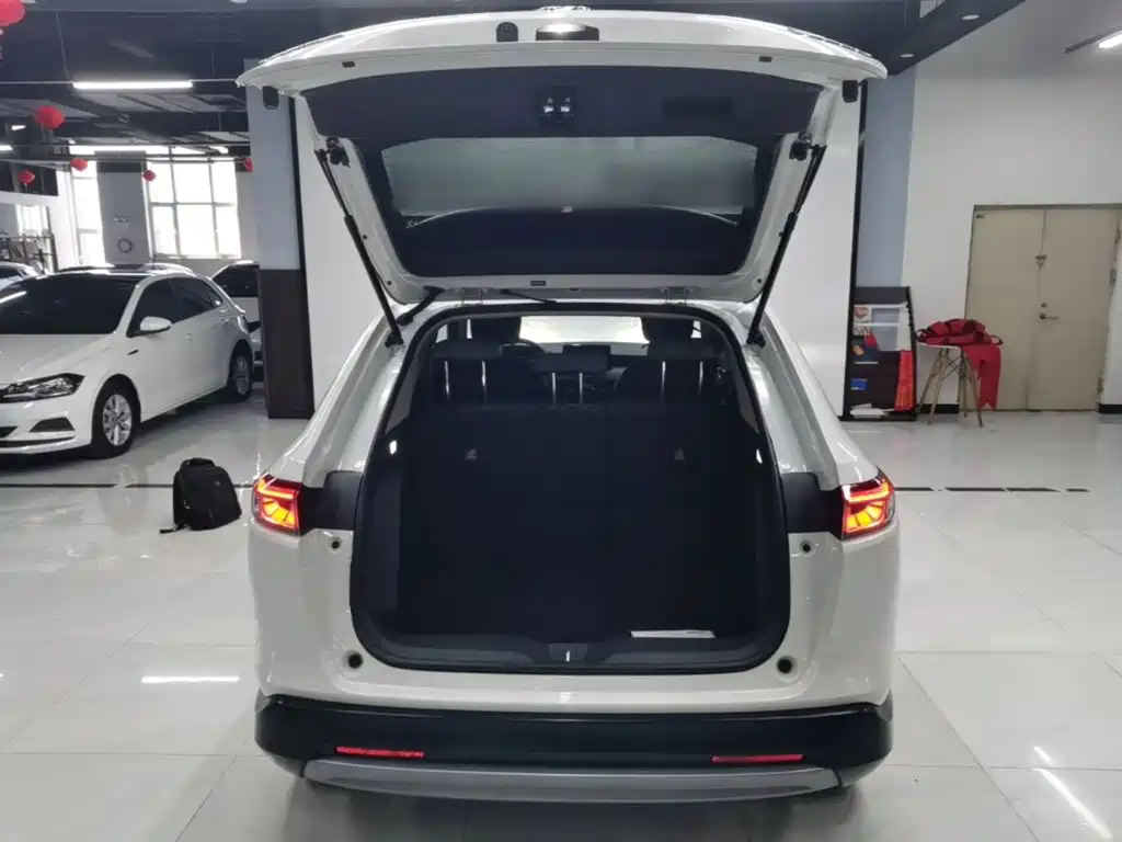 Honda Vezel — миниатюра 19