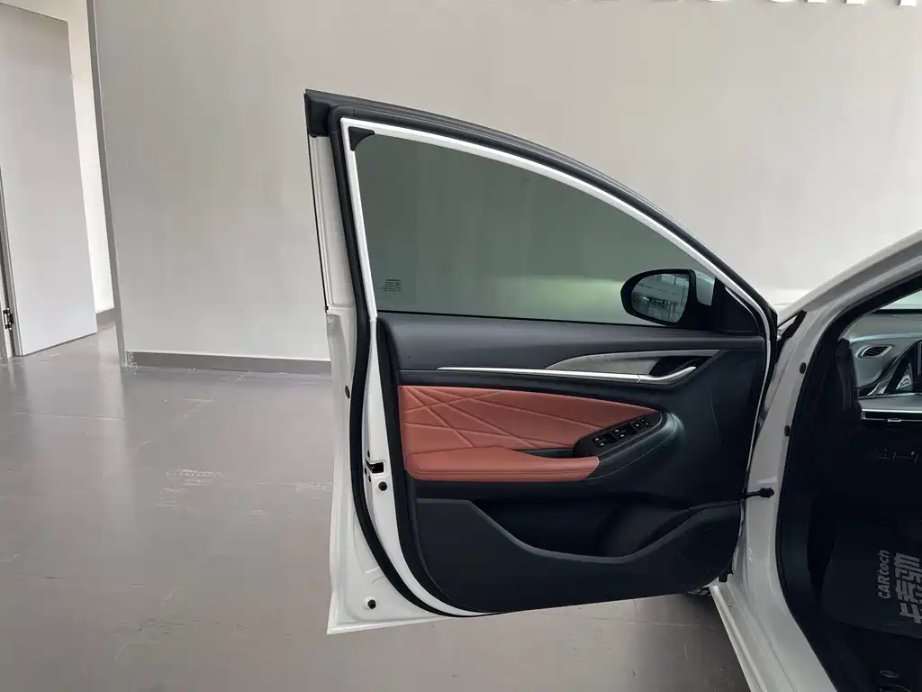 Changan Eado 2024 PLUS NE 1.4T GDI DCT