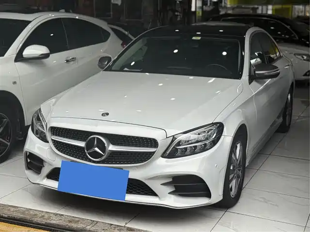 MERCEDES BENZ C CLASS