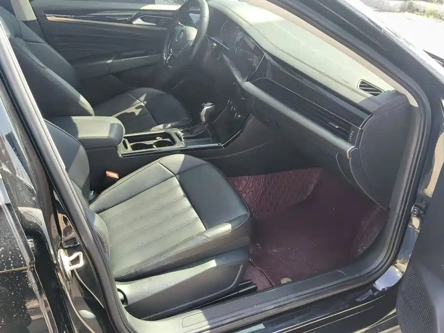 Volkswagen Passat — миниатюра 8