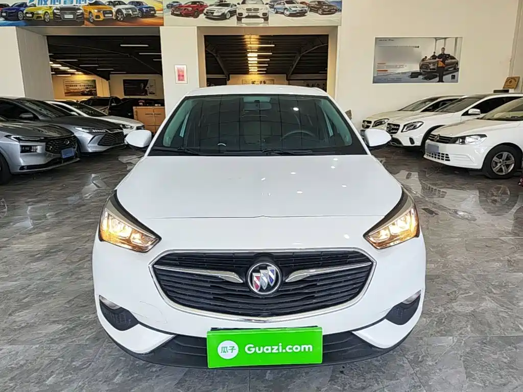 Buick Excelle — миниатюра 3