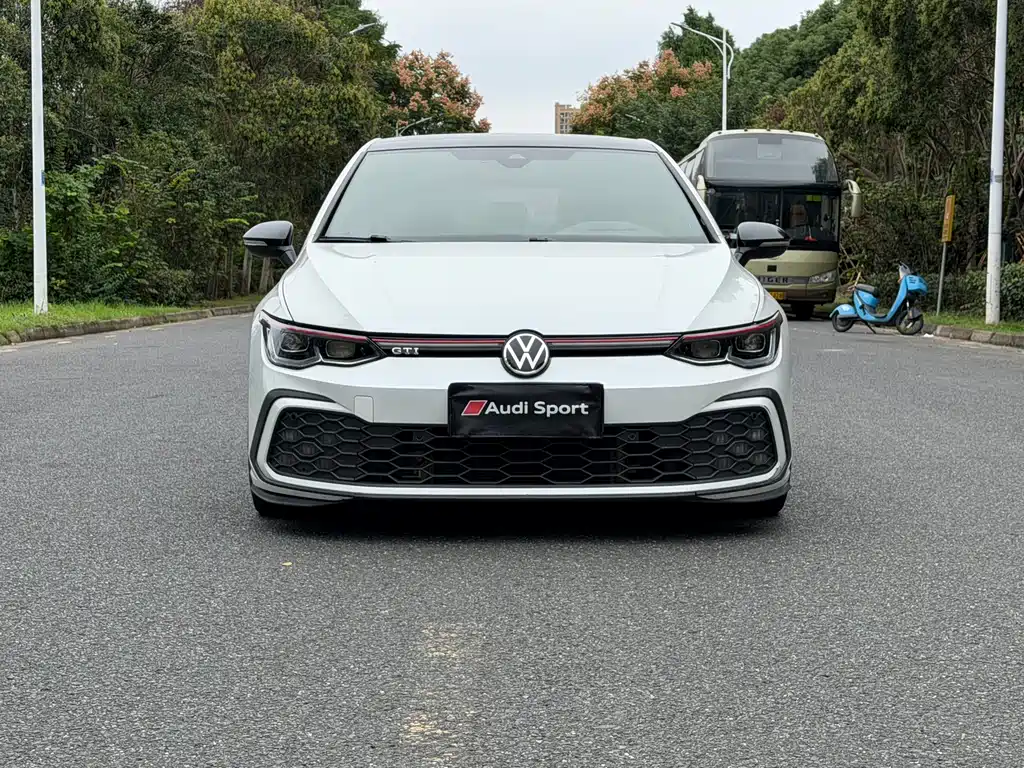 Volkswagen Golf GTI — миниатюра 2