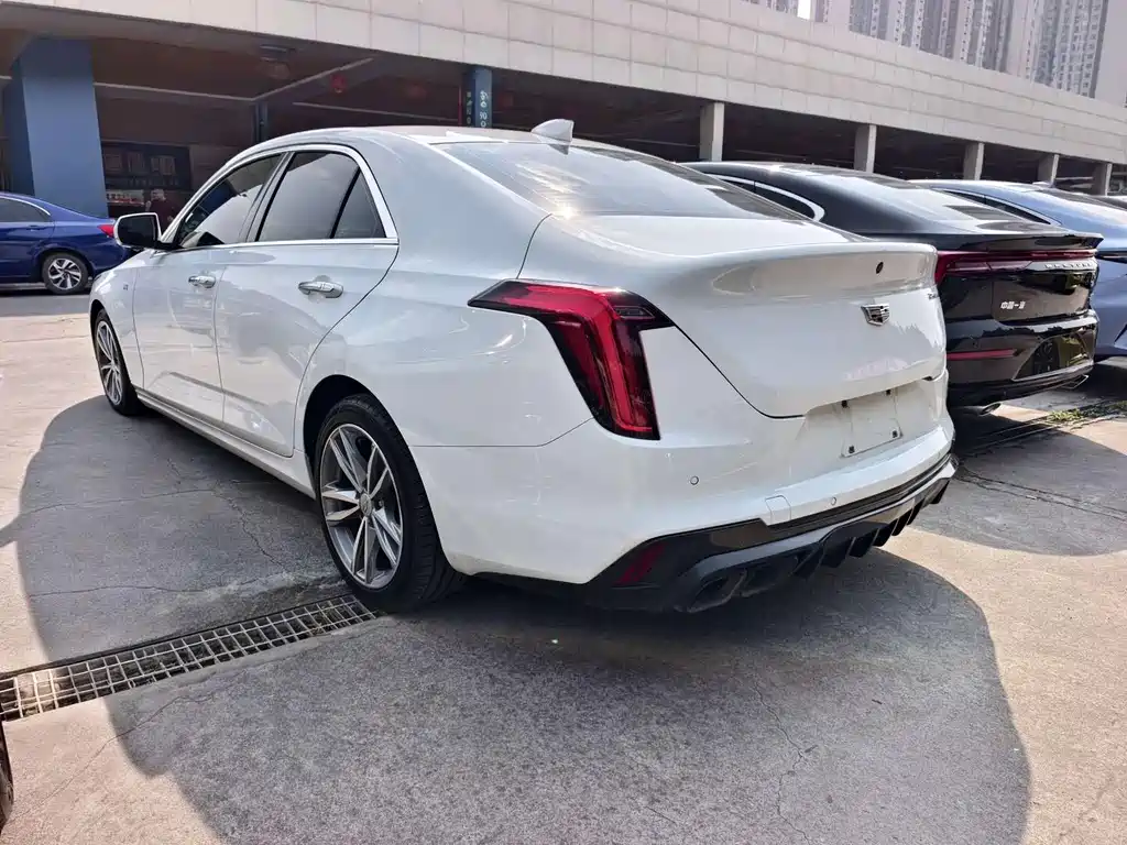Cadillac CT4 — миниатюра 13