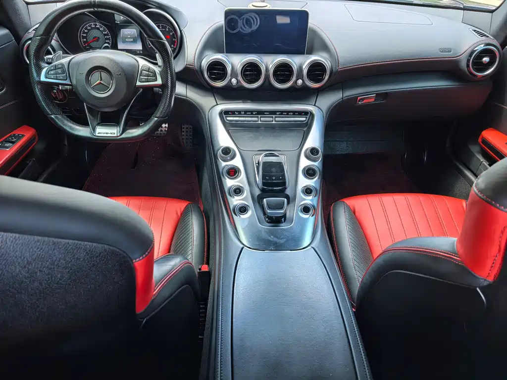 Mercedes-Benz AMG GT — миниатюра 10