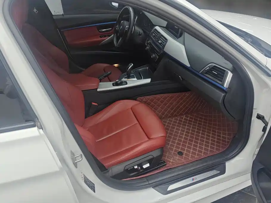 BMW 3 Series — миниатюра 8