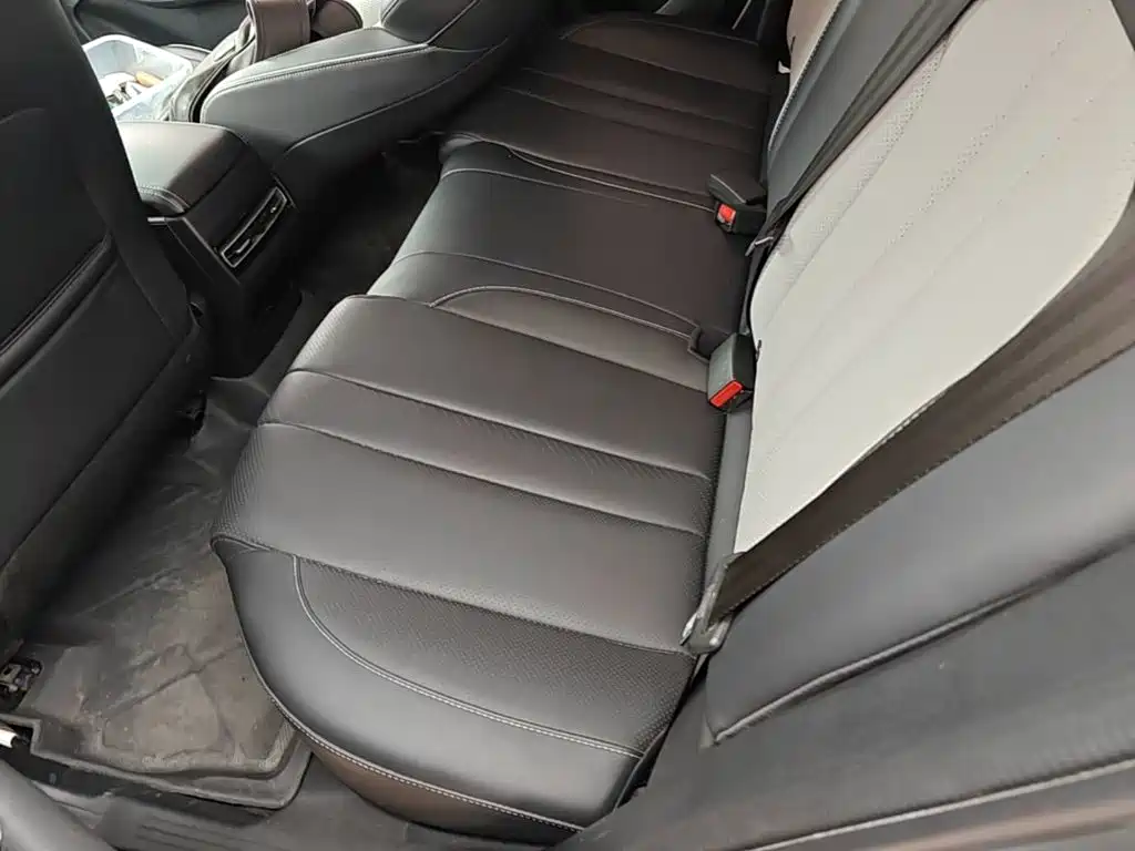 BAIC EU5 Plus — миниатюра 17