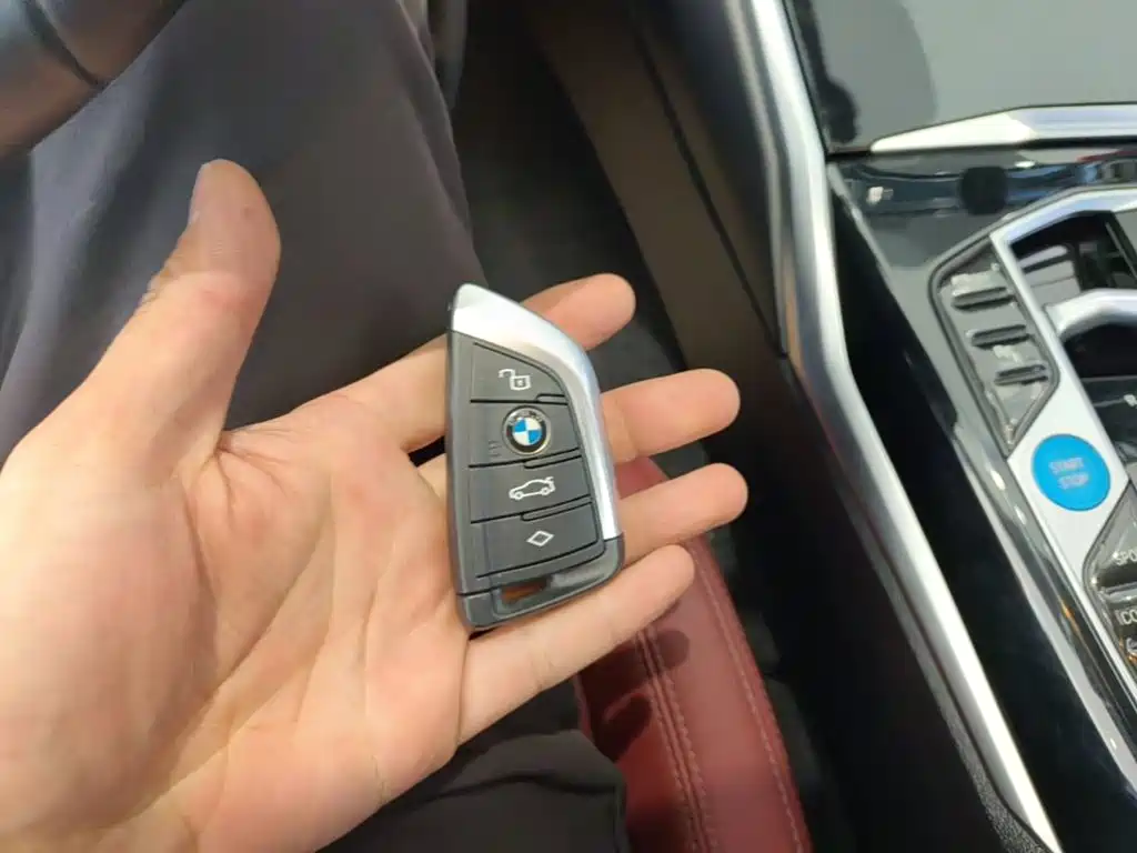 BMW i3 — миниатюра 9