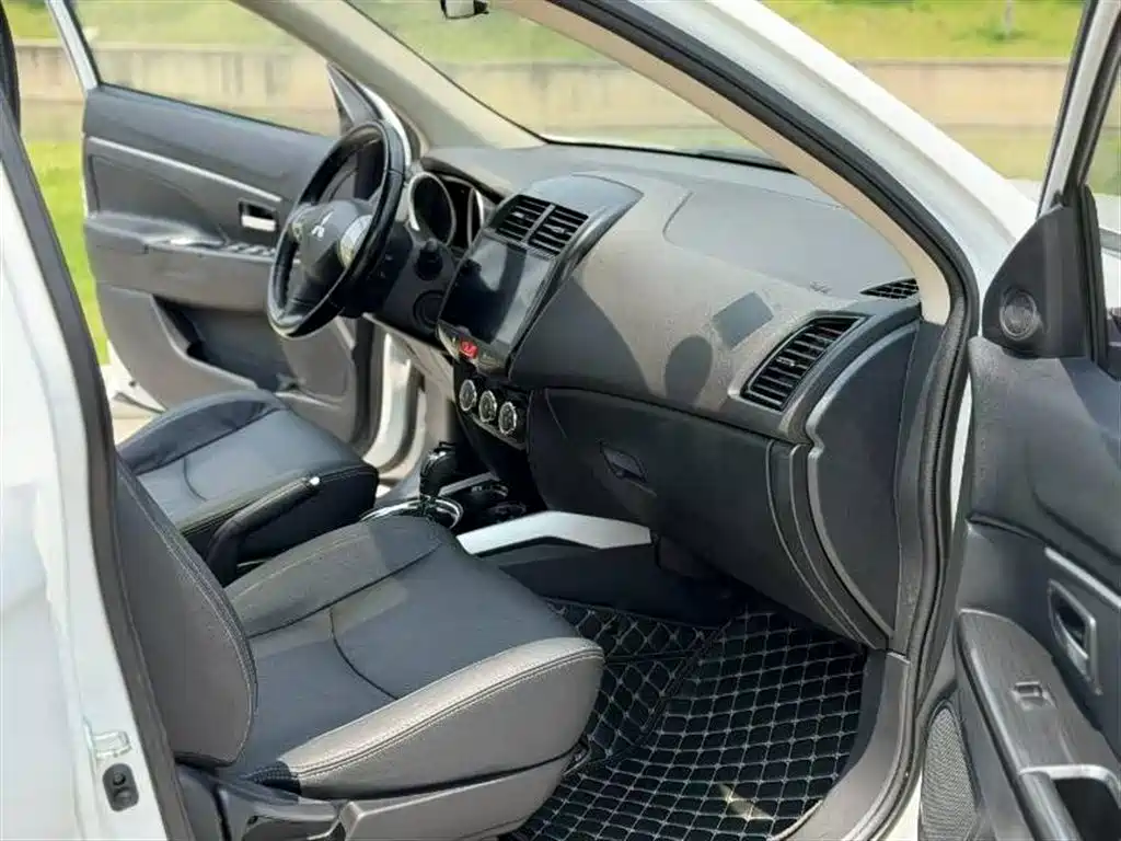 Mitsubishi ASX 2018 2.0L CVT Premium