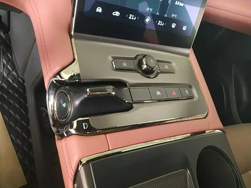 NIO EC6 — миниатюра 14