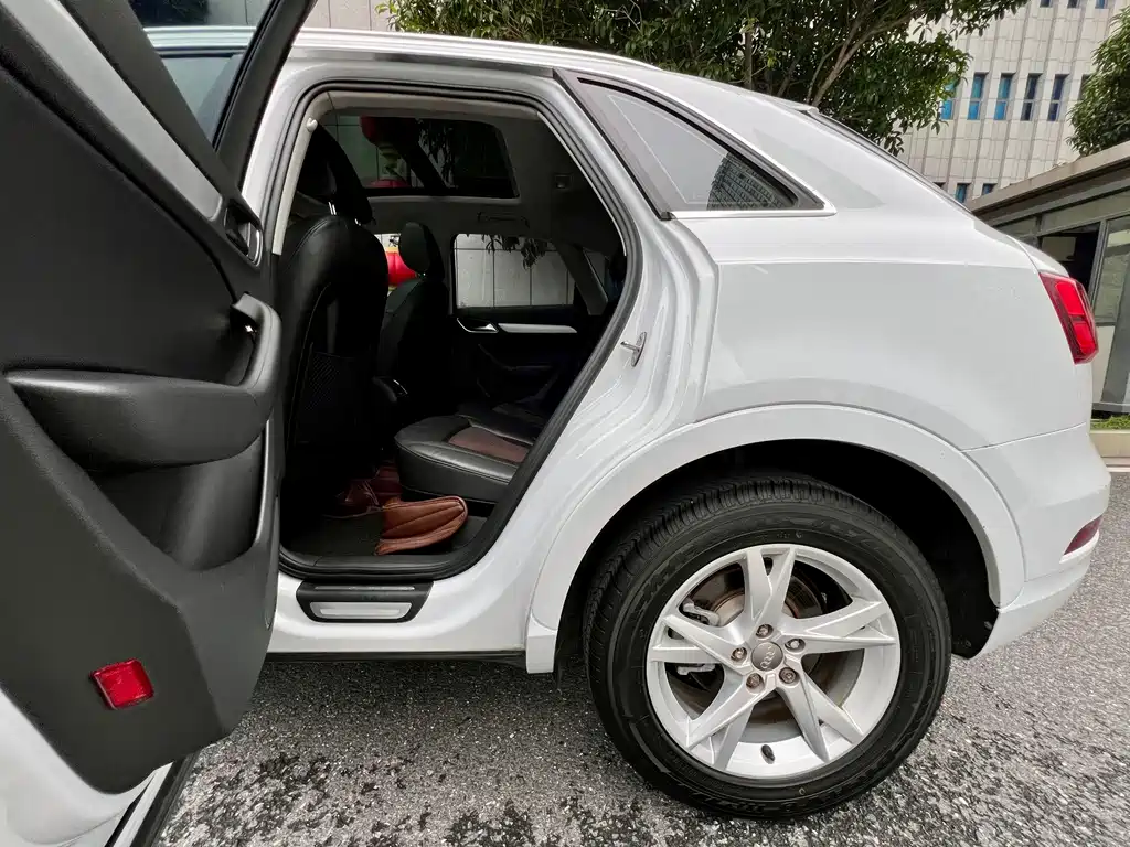 Audi Q3 — миниатюра 15