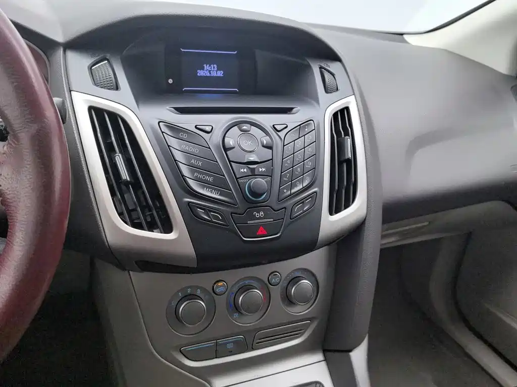 Ford Focus — миниатюра 12