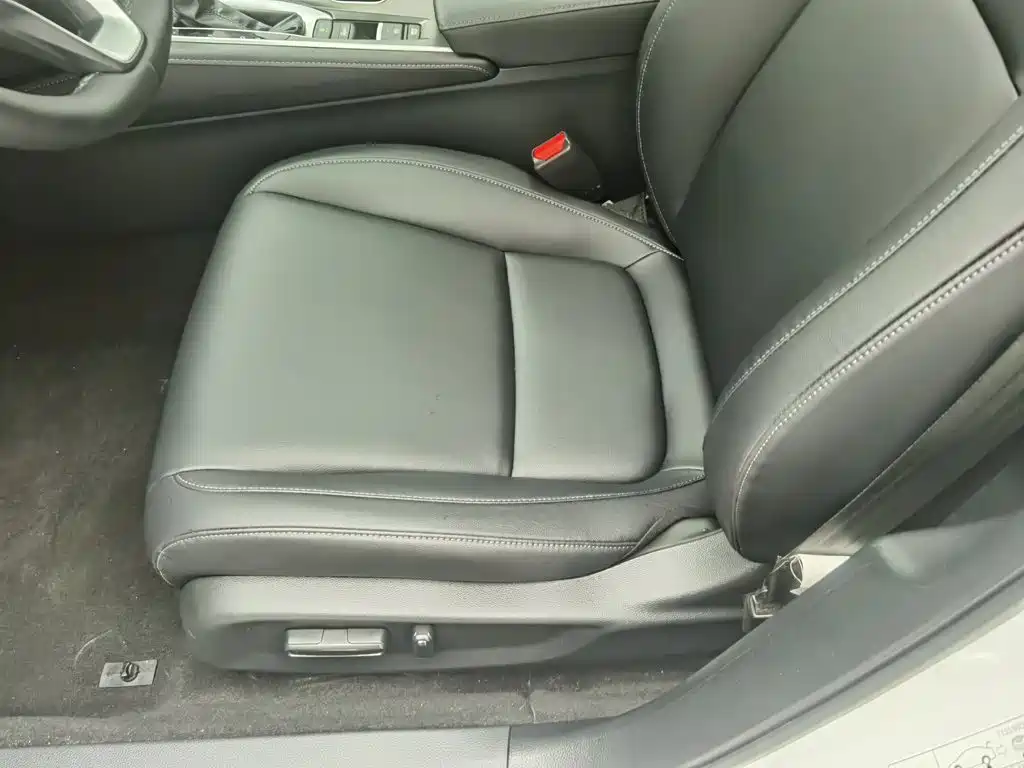 Honda Accord 2022 — фото 20